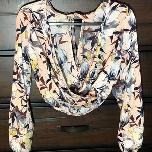 Floral cropped blouse